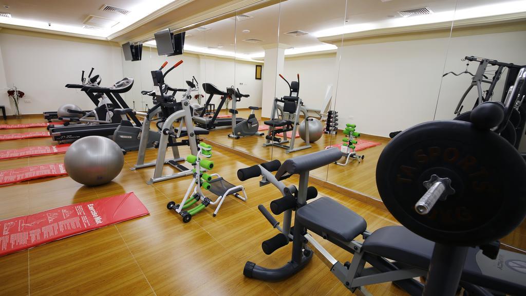 马斯喀特国际广场酒店 塞拉莱 外观 照片
